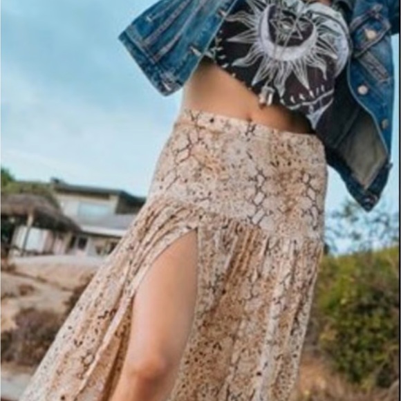 Spell Aloha Python Split Maxi Skirt – Size Small 🐍✨ - Picture 7 of 8